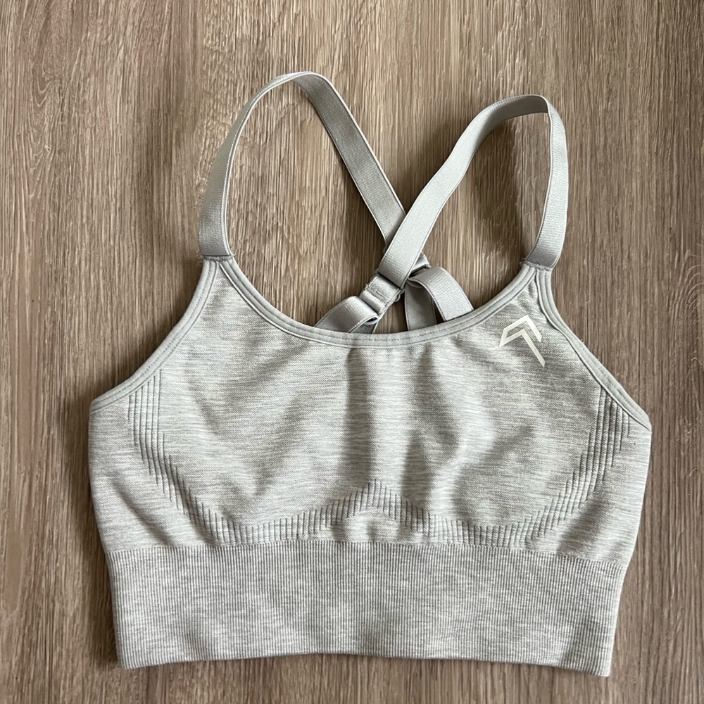 Heather gray oner active sports bra size XS